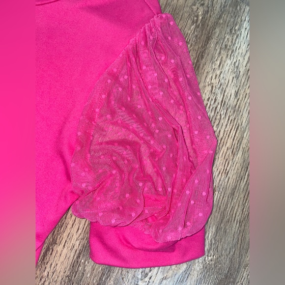 Hot Pink Top with Sheer Bubble Sleeves🎀 - Picture 3 of 3